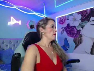 Noelia-milf19  live sex cam