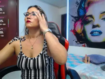 Noelia-milf19  live sex cam