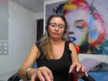 Noelia-milf19  live sex cam