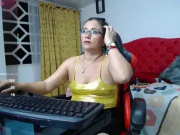 Noelia-milf19  live sex cam