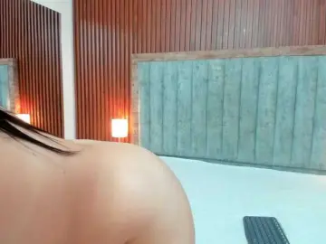 Alexa-Bleu  live sex cam