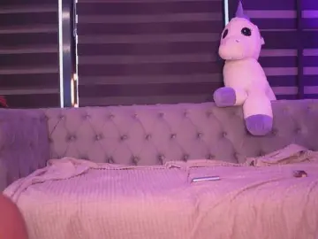 AylinHaze  live sex cam