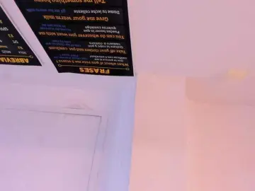 BigBeautifulMia  live sex cam