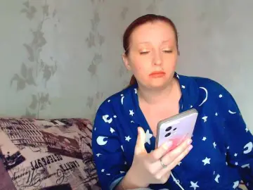 CrystallAngel  live sex cam