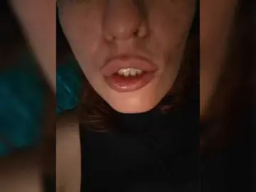 CurlyHanna  live sex cam