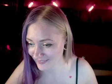 DramaQuenns  live sex cam