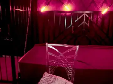 DramaQuenns  live sex cam