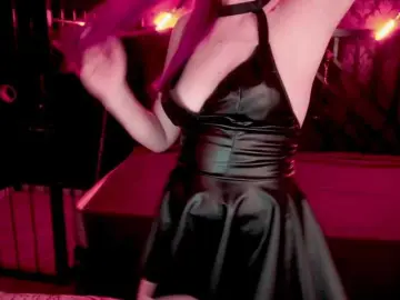 DramaQuenns  live sex cam