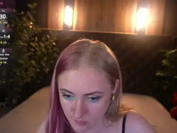DramaQuenns  live sex cam