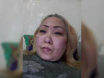 Qweentis  live sex cam