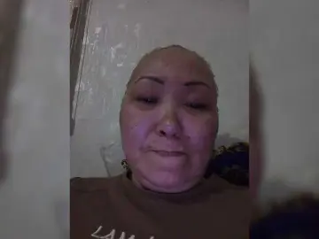 Qweentis  live sex cam