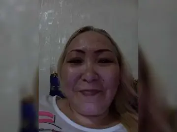 Qweentis  live sex cam