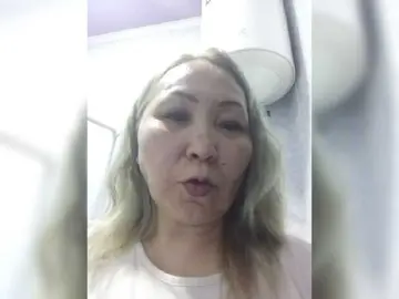 Qweentis  live sex cam