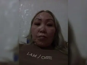 Qweentis  live sex cam