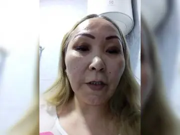 Qweentis  live sex cam