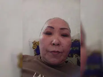 Qweentis  live sex cam
