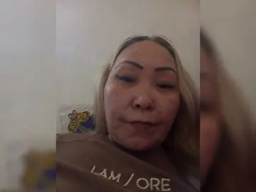 Qweentis  live sex cam