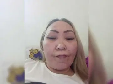 Qweentis  live sex cam