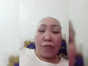 Qweentis  live sex cam