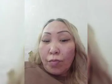 Qweentis  live sex cam