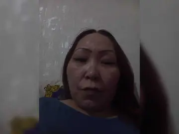 Qweentis  live sex cam