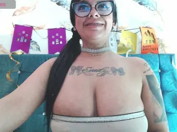 Evelingjoyy  live sex cam