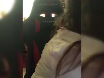 Molly-5  live sex cam