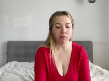 AlyraSun  live sex cam