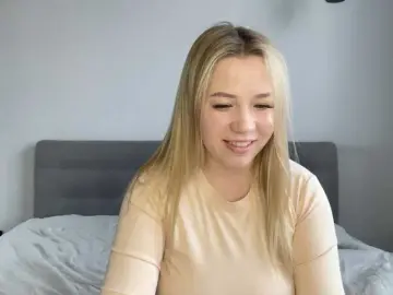 AlyraSun  live sex cam