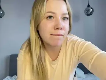 AlyraSun  live sex cam