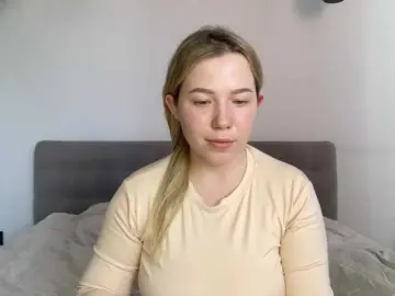 AlyraSun  live sex cam