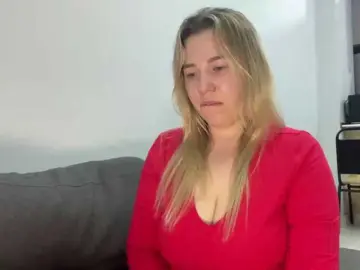 AlyraSun  live sex cam