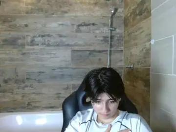 BryceEvans  live sex cam