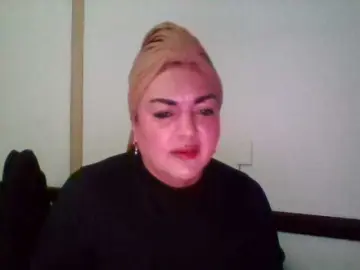 Maria-Juana  live sex cam
