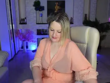 MariemLui  live sex cam