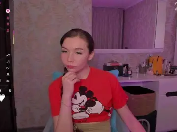 YonaBones  live sex cam