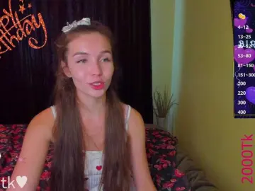 YonaBones  live sex cam
