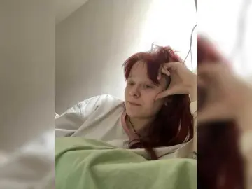 StillHer  live sex cam