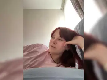 StillHer  live sex cam