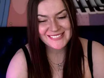 AliceOfWonders  live sex cam