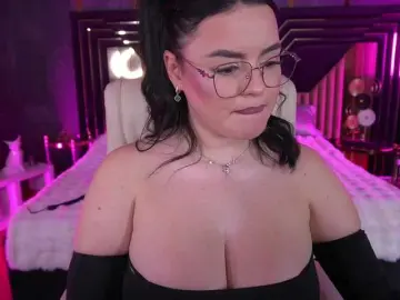 DaenerysDaen  live sex cam