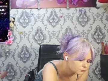 Little-letti  live sex cam