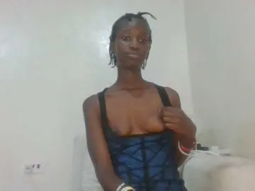 Lovelyebony7  live sex cam