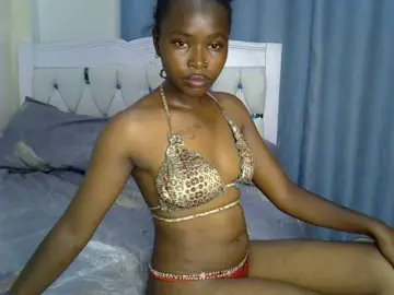 Prettyxoxo  live sex cam