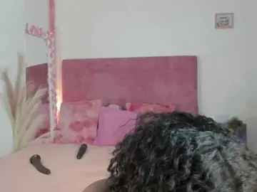 Brytany05  live sex cam