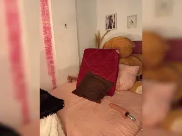 Brytany05  live sex cam