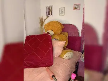 Brytany05  live sex cam