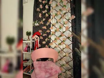 Brytany05  live sex cam