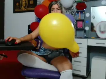 Hot-sexy-bunny  live sex cam