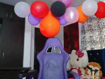 Hot-sexy-bunny  live sex cam